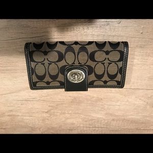 Authentic Coach Wallet